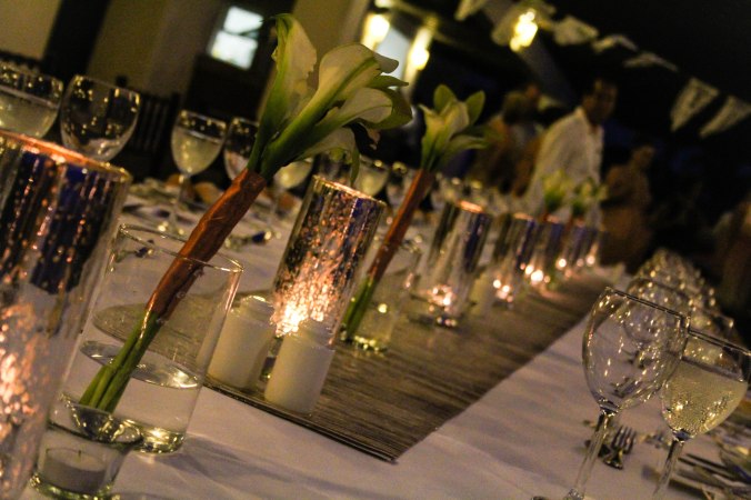 table setting candles 